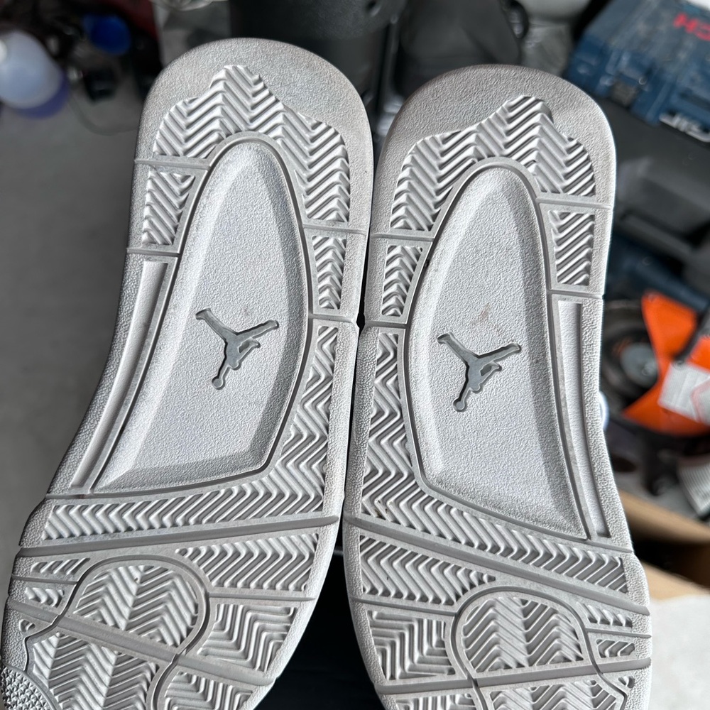 Jordan Men's White and Black Sneakers with Red Accents - Picture 5 of 5